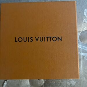 Louis Vuitton belt